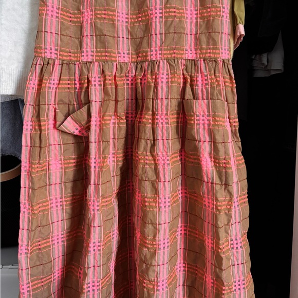 Sleeveless Button-Down Midi Dress by Amente - Picture 8 of 11